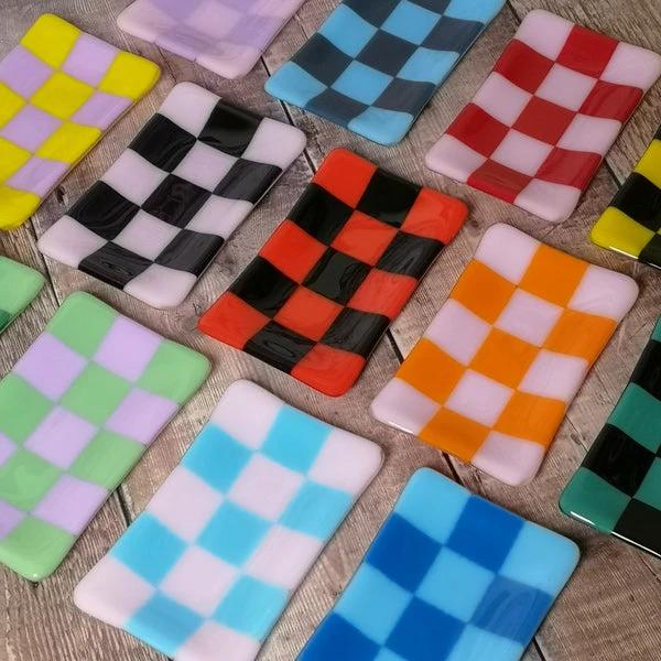 Glass Tray – Handmade Chequered Design for Keys & Jewellery by David Perry Glass & Ceramics (15x8cm-chequered-dual-coloured-medium-tray-bullseye-collection)
