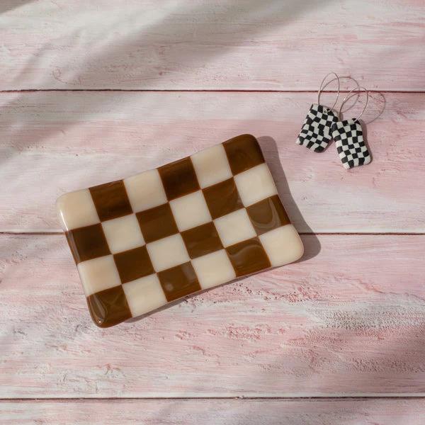 Handmade Glass Tray – Chequered Fused Glass Trinket Dish by David Perry Glass & Ceramics (12x7cm-chequered-dual-coloured-small-tray-bullseye-collection)