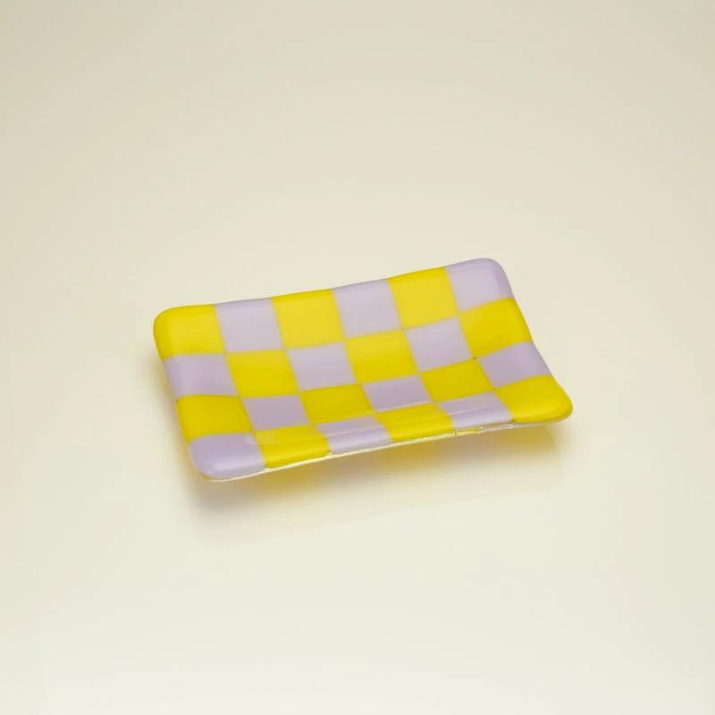 Handmade Glass Tray – Chequered Fused Glass Trinket Dish by David Perry Glass & Ceramics (12x7cm-chequered-dual-coloured-small-tray-bullseye-collection)