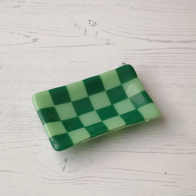 Handmade Glass Tray – Chequered Fused Glass Trinket Dish by David Perry Glass & Ceramics (12x7cm-chequered-dual-coloured-small-tray-bullseye-collection)