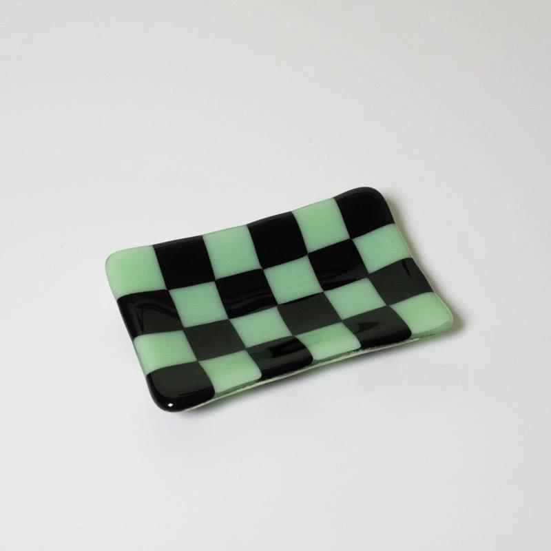 Handmade Glass Tray – Chequered Fused Glass Trinket Dish by David Perry Glass & Ceramics (12x7cm-chequered-dual-coloured-small-tray-bullseye-collection)