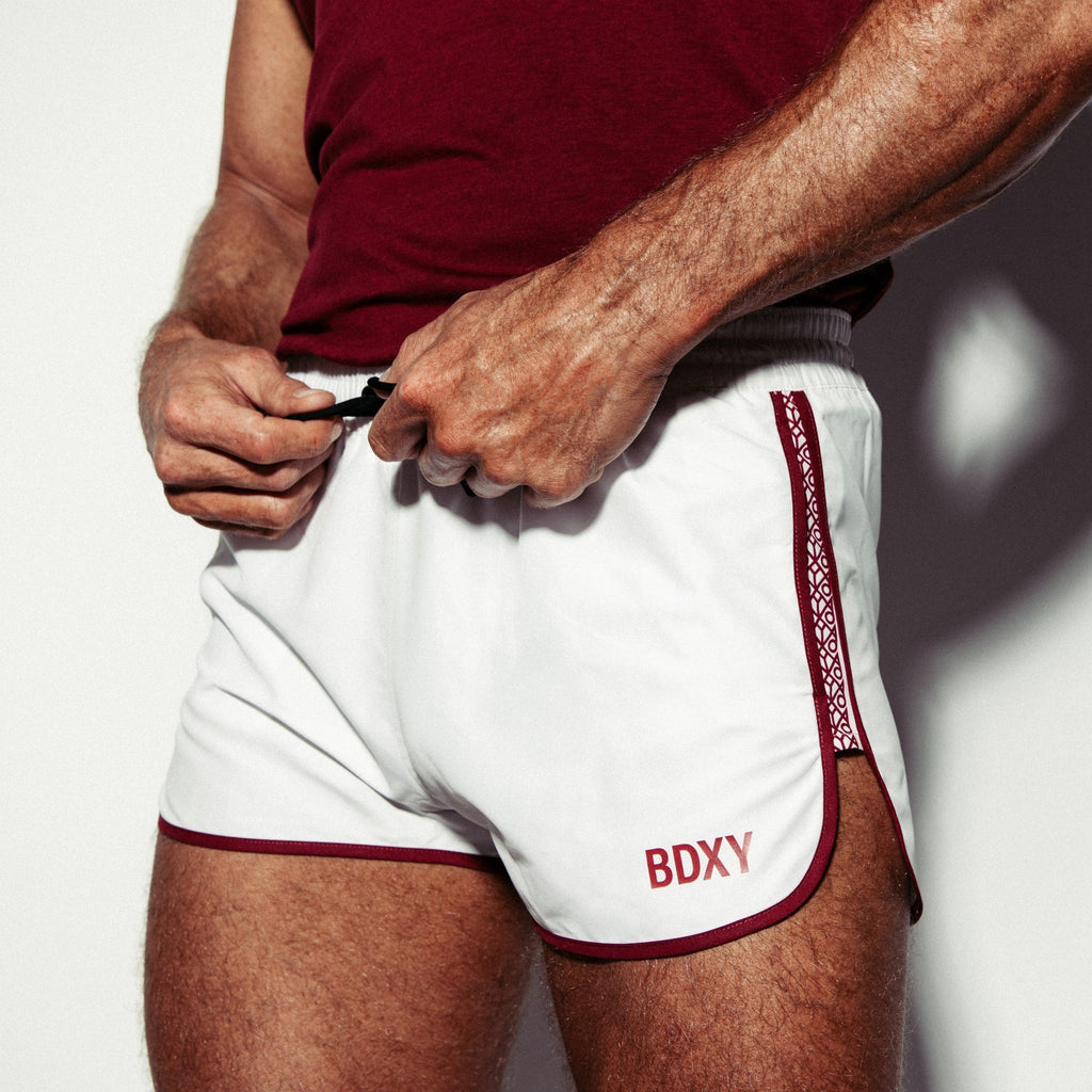 "The Cameo" Shorts | White
