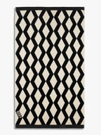 "The Wrap" Towel | Mirrorzag Black