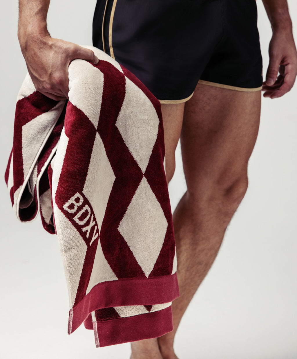 "The Wrap" Towel | Mirrorzag Burgundy