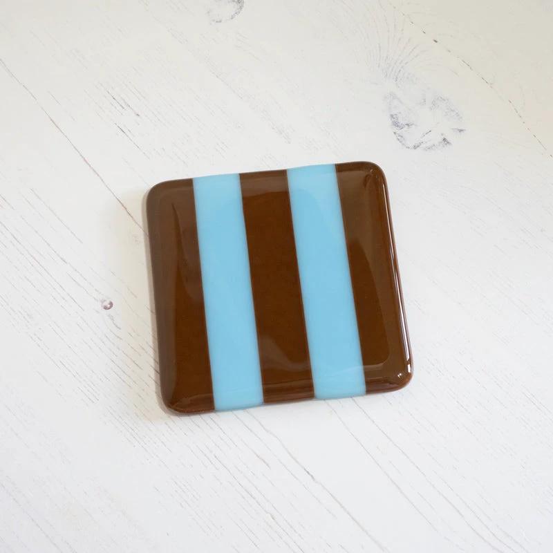Fused Glass Coaster – Handmade Striped Bullseye Design by David Perry Glass & Ceramics (10cm-striped-dual-coloured-coaster-bullseye-collection)