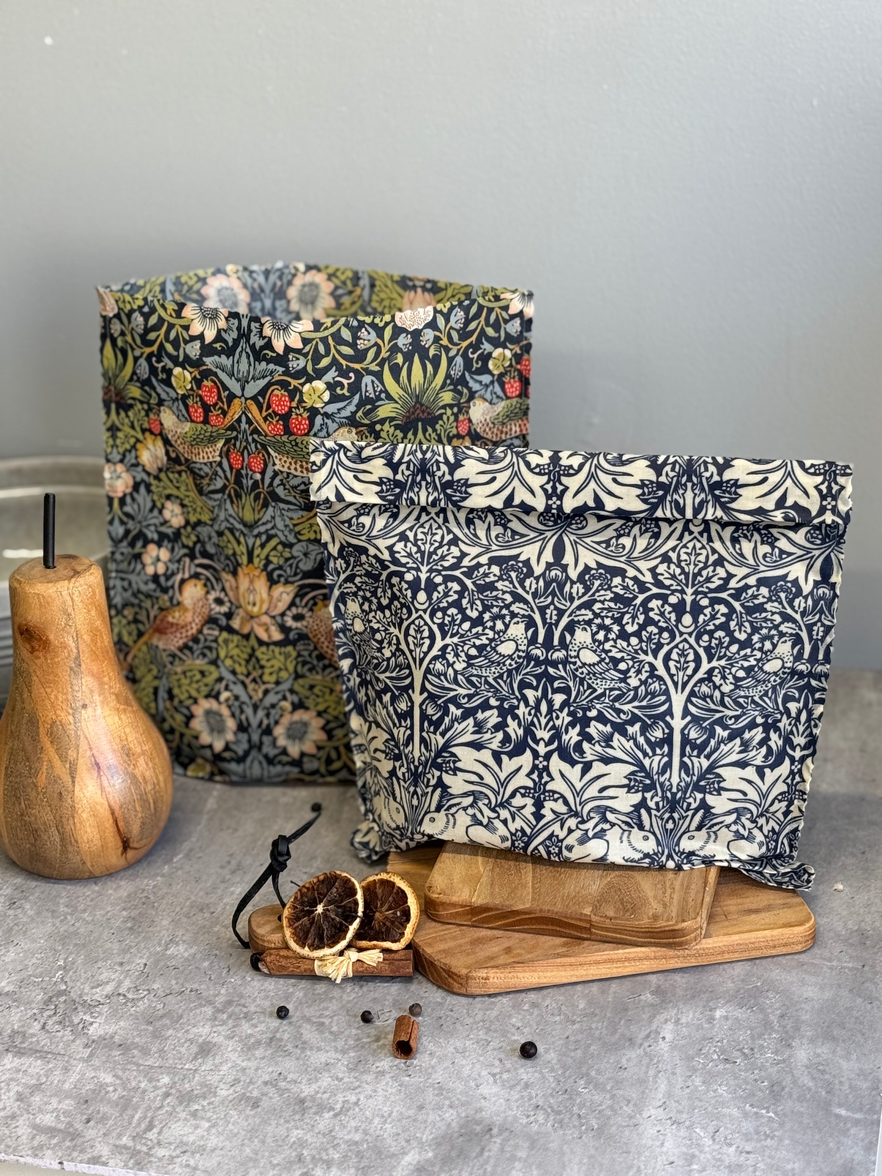 THE Beeswax Bag - William Morris