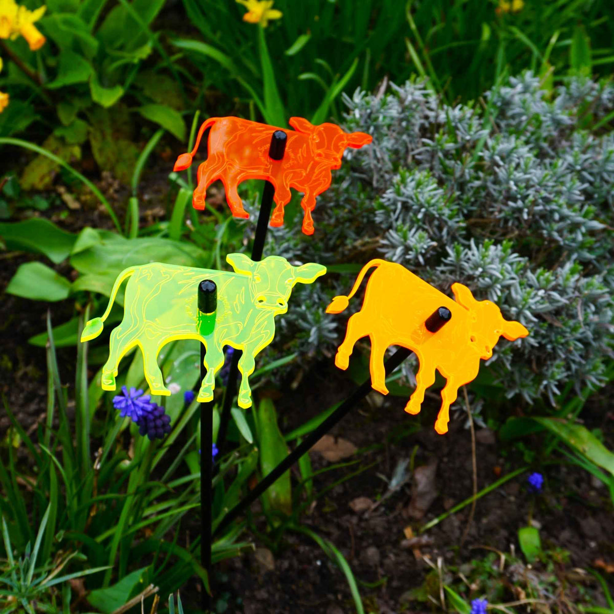 Set of 3 Glowing Medium Cows SunCatcher Garden Decor Stakes