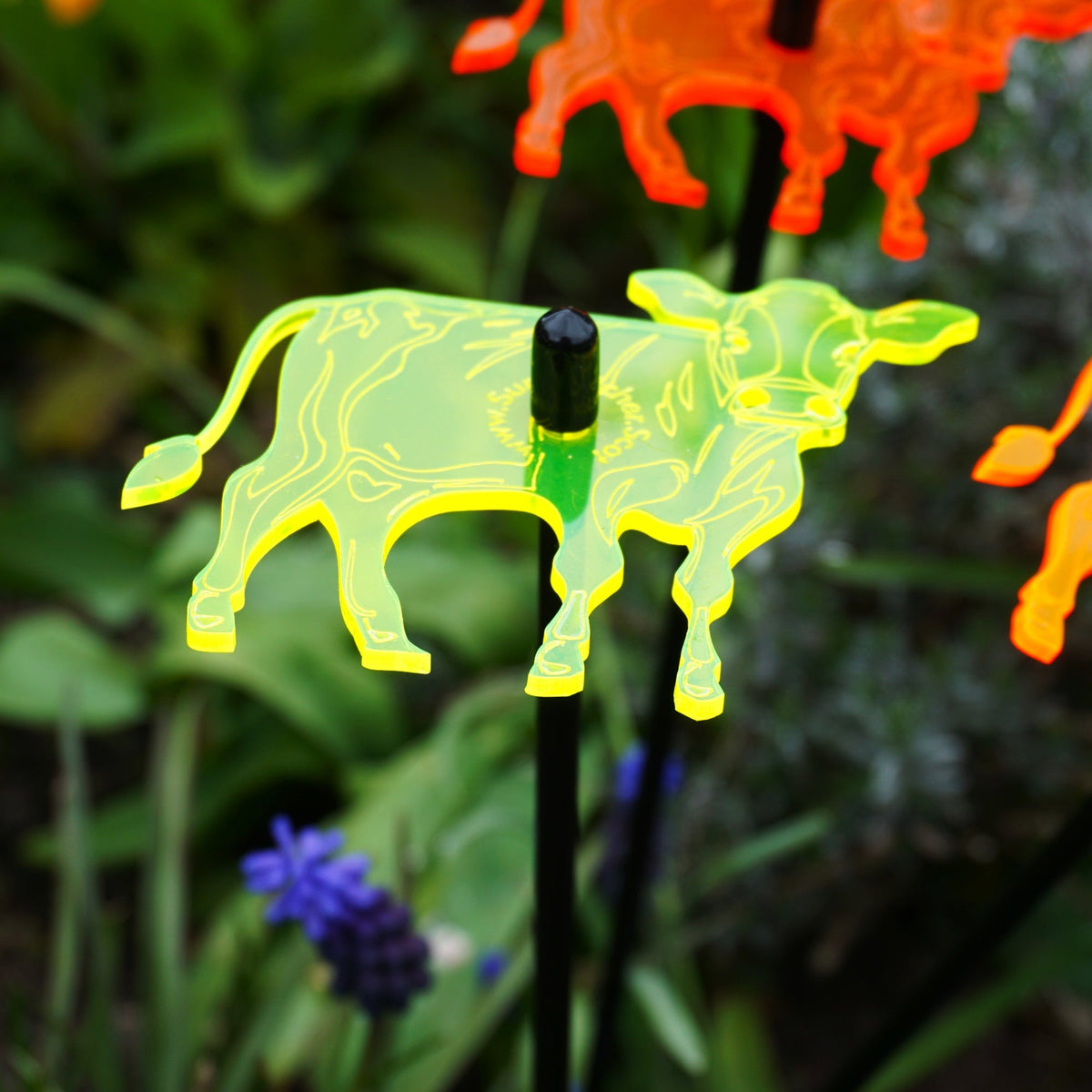 Set of 3 Glowing Medium Cows SunCatcher Garden Decor Stakes