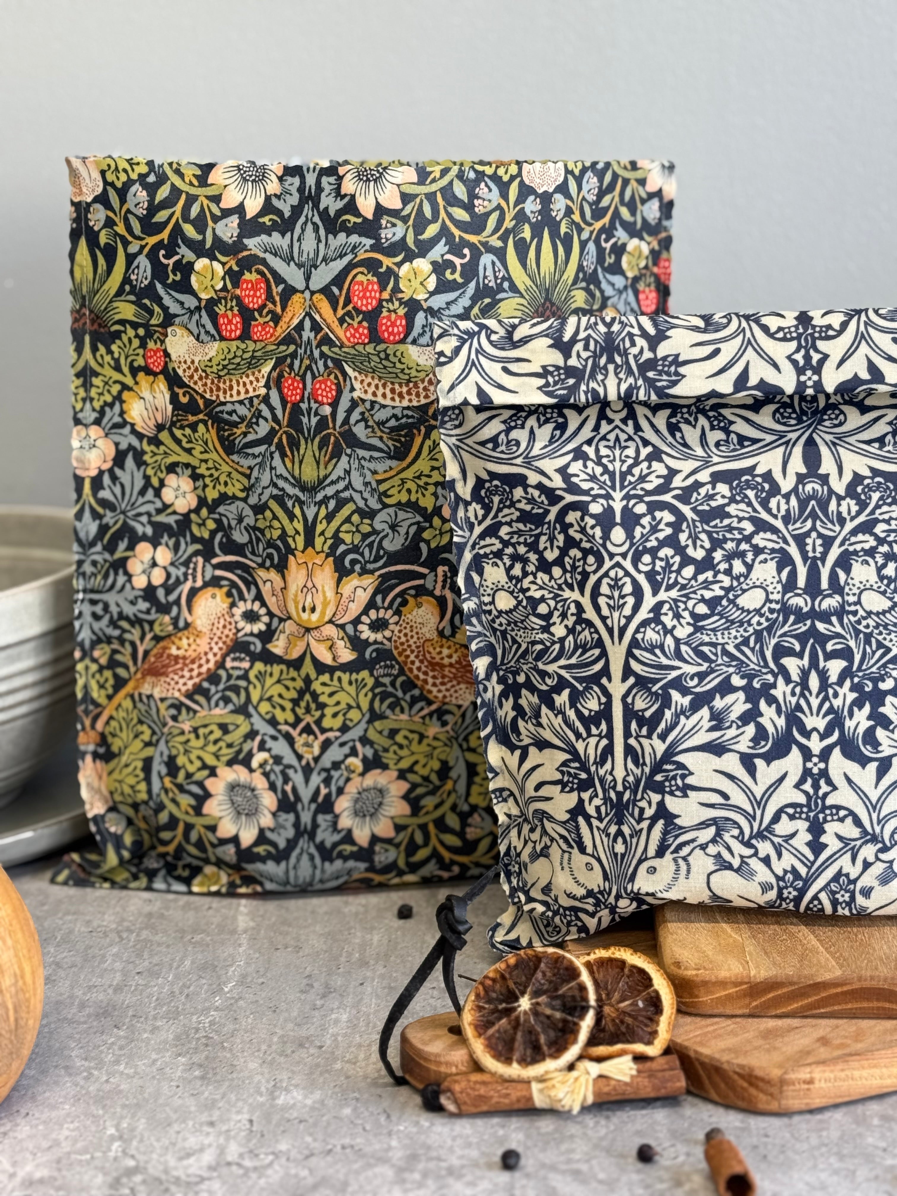 THE Beeswax Bag - William Morris