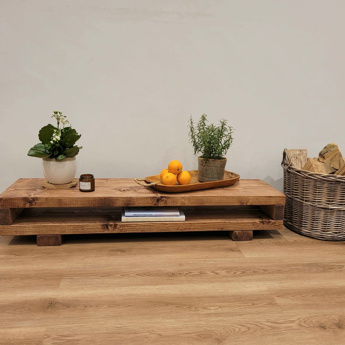 VIOT Low Solid Wood Chunky TV Unit