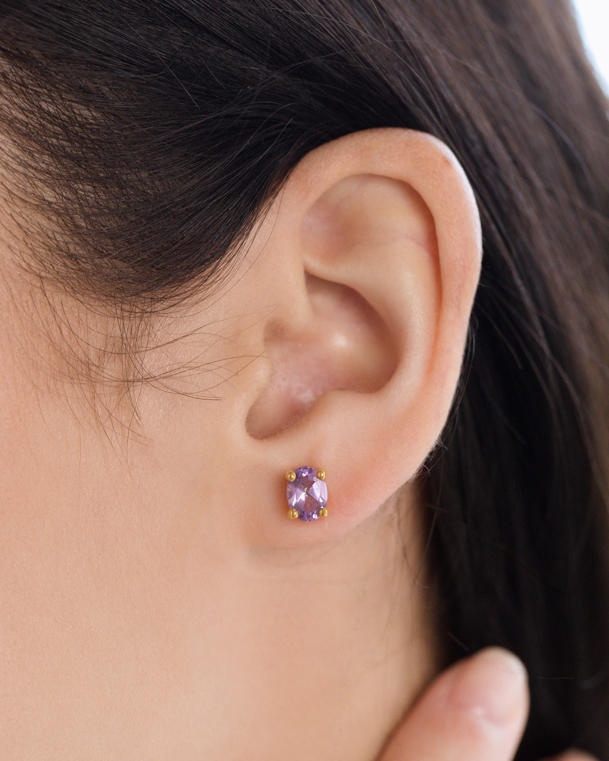Lavender Amethyst Oval Stud Earrings in 18k Gold Vermeil
