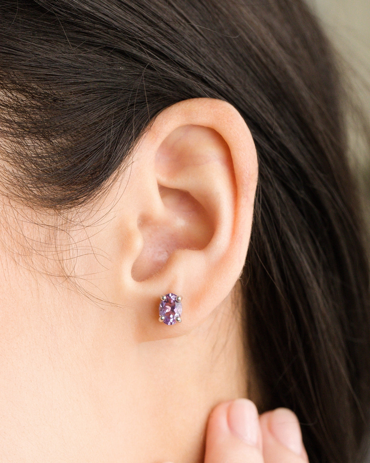 Lavender Amethyst Oval Stud Earrings in Sterling Silver