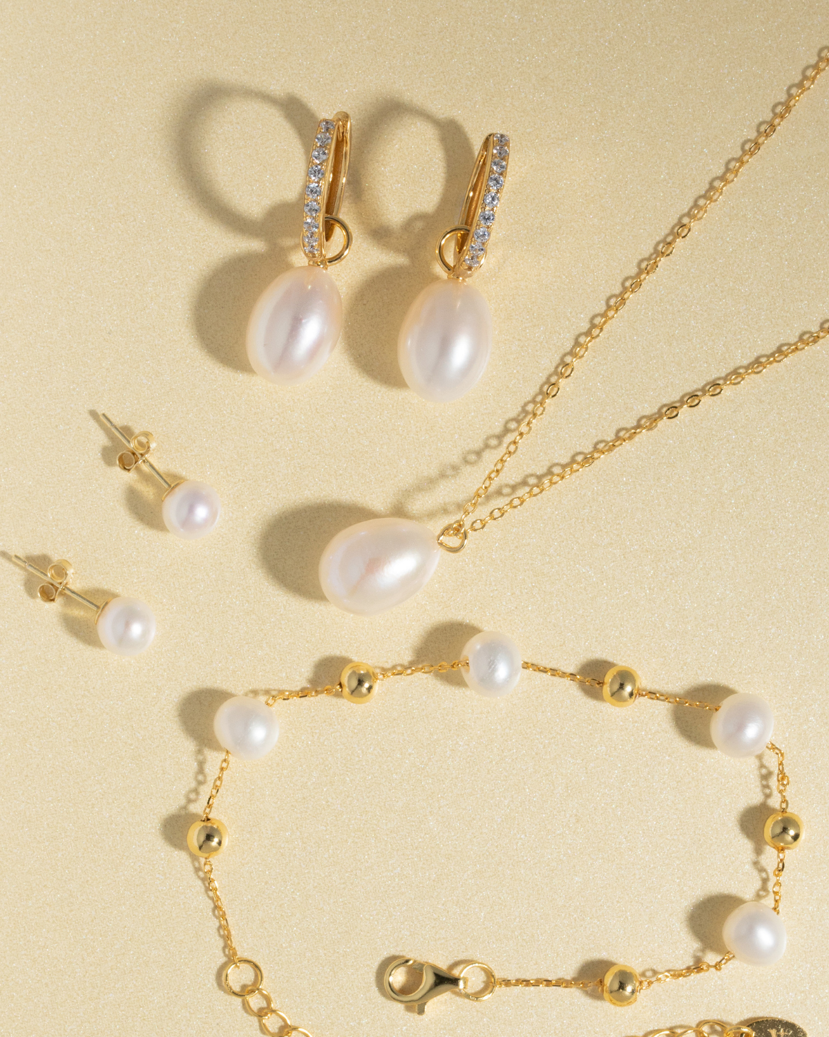 Freshwater Pearl Bracelet in 18k Gold Vermeil