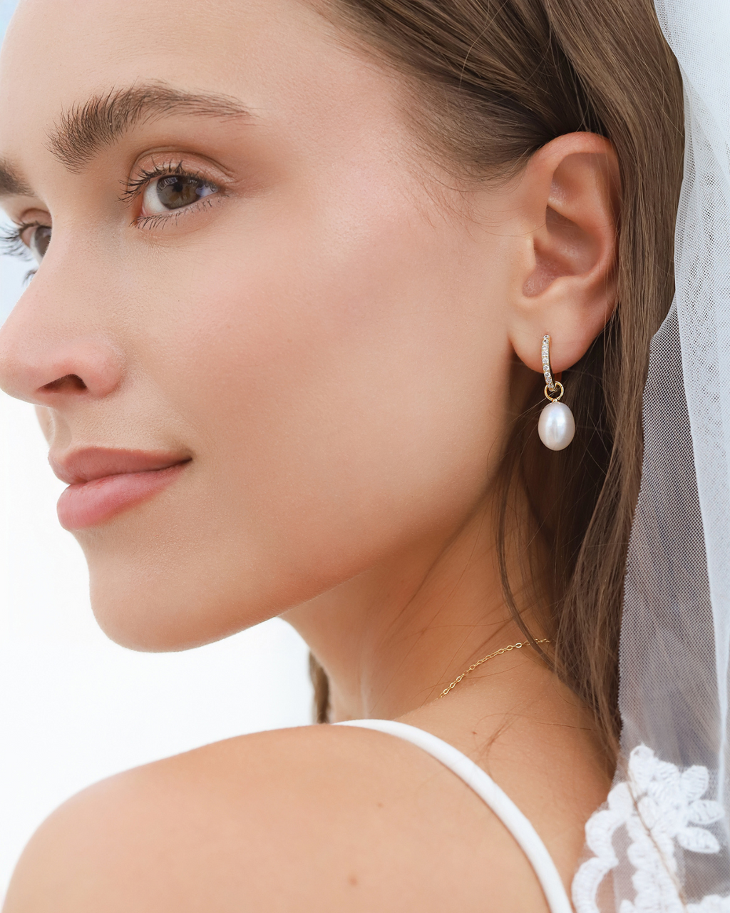 Pearl & Moissanite Bridal Jewellery Set in 18k Gold Vermeil