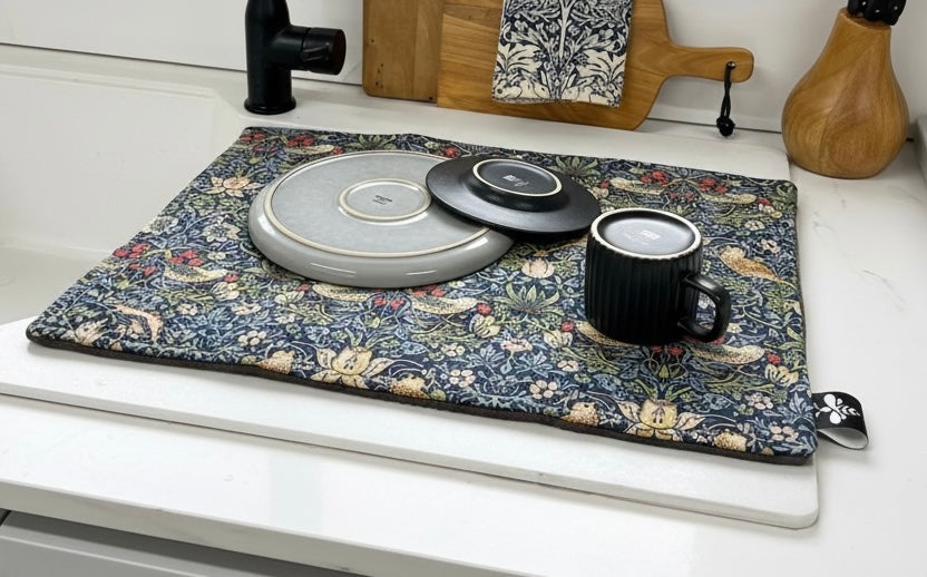 Strawberry Thief Red Drying Mat