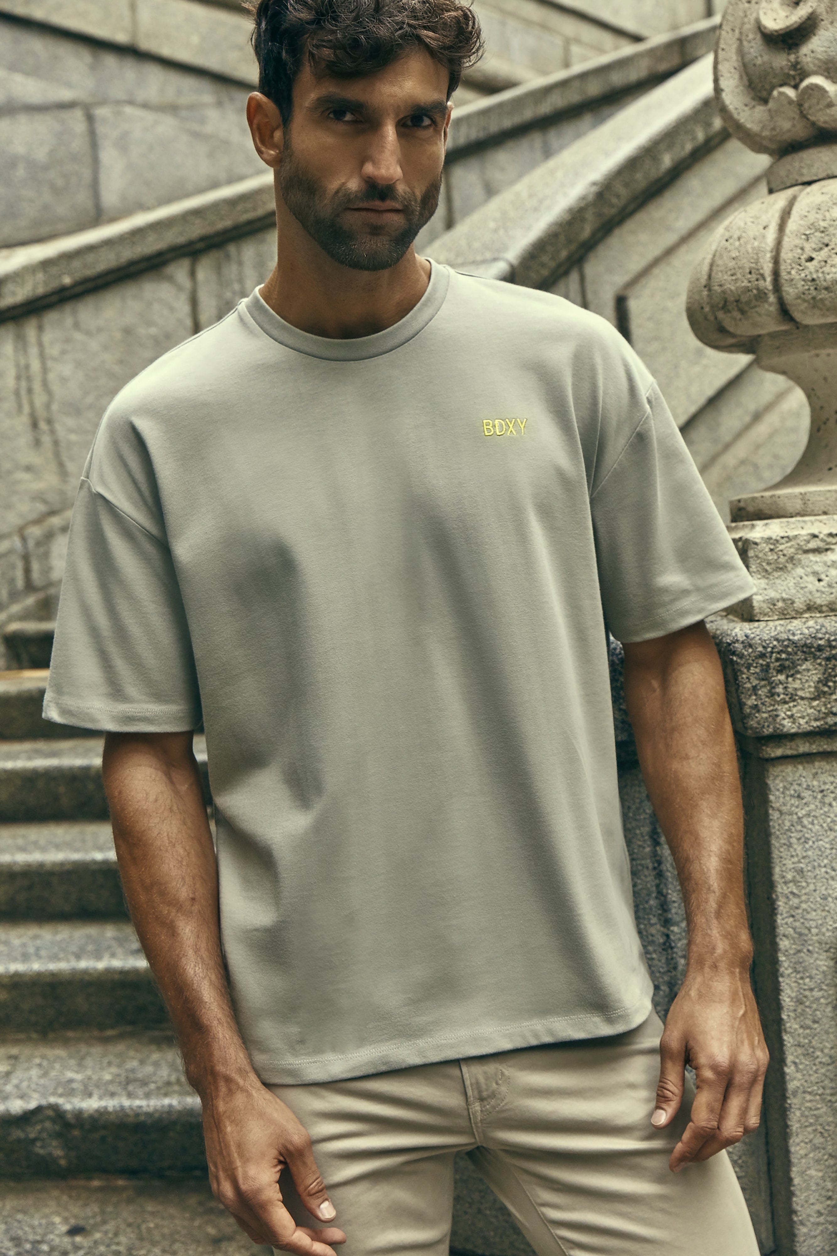 "The Block" T-shirt | Pebble