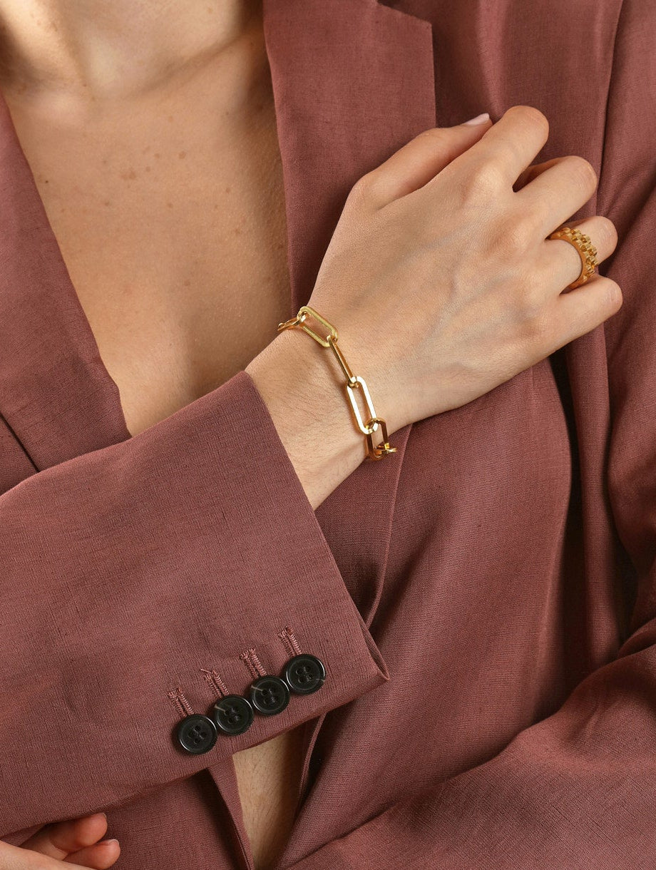 Square Chain Link Gold Bracelet