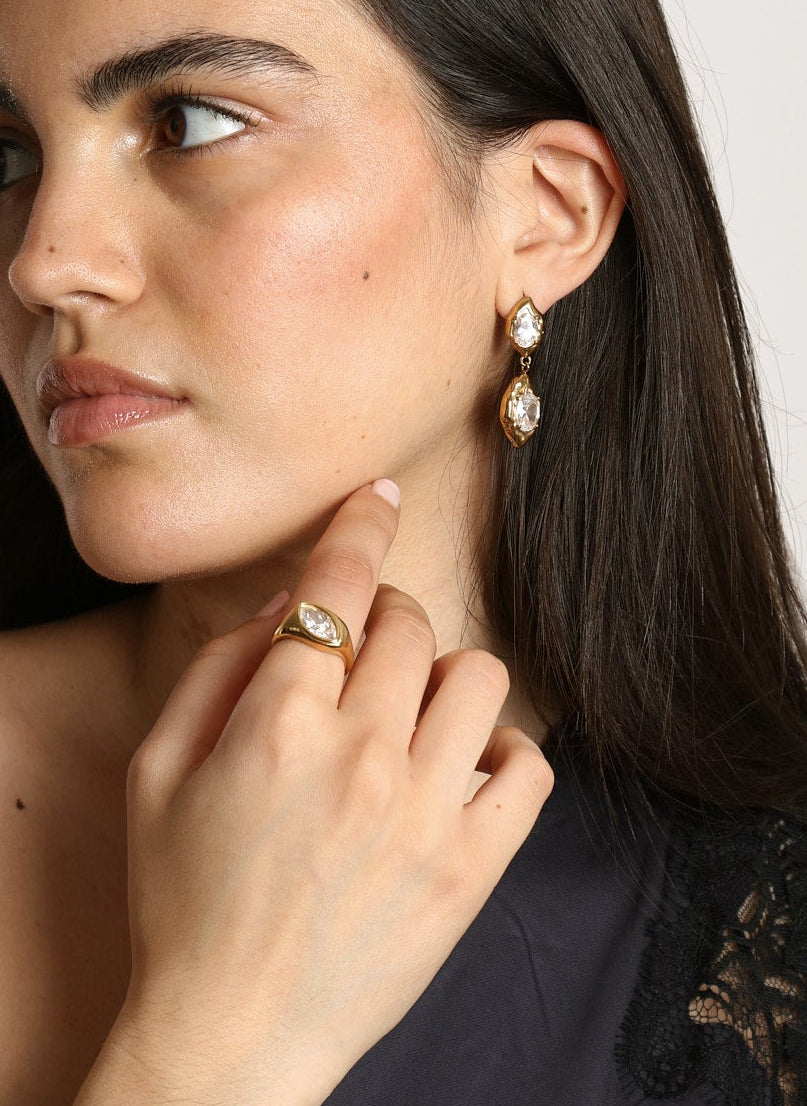 Pear Drop Signet Ring