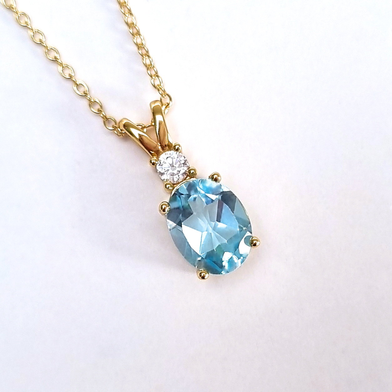 Blue Topaz Pendant Necklace in 18k Gold Vermeil