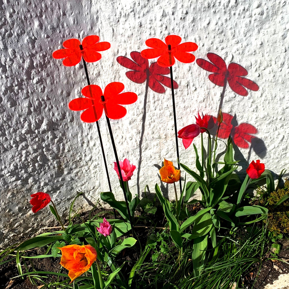 Large Garden Decor Ornaments Set of 3 'Daisies'