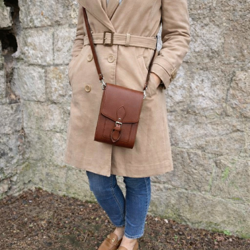 Handmade Leather Festival Phone Bag - Chestnut