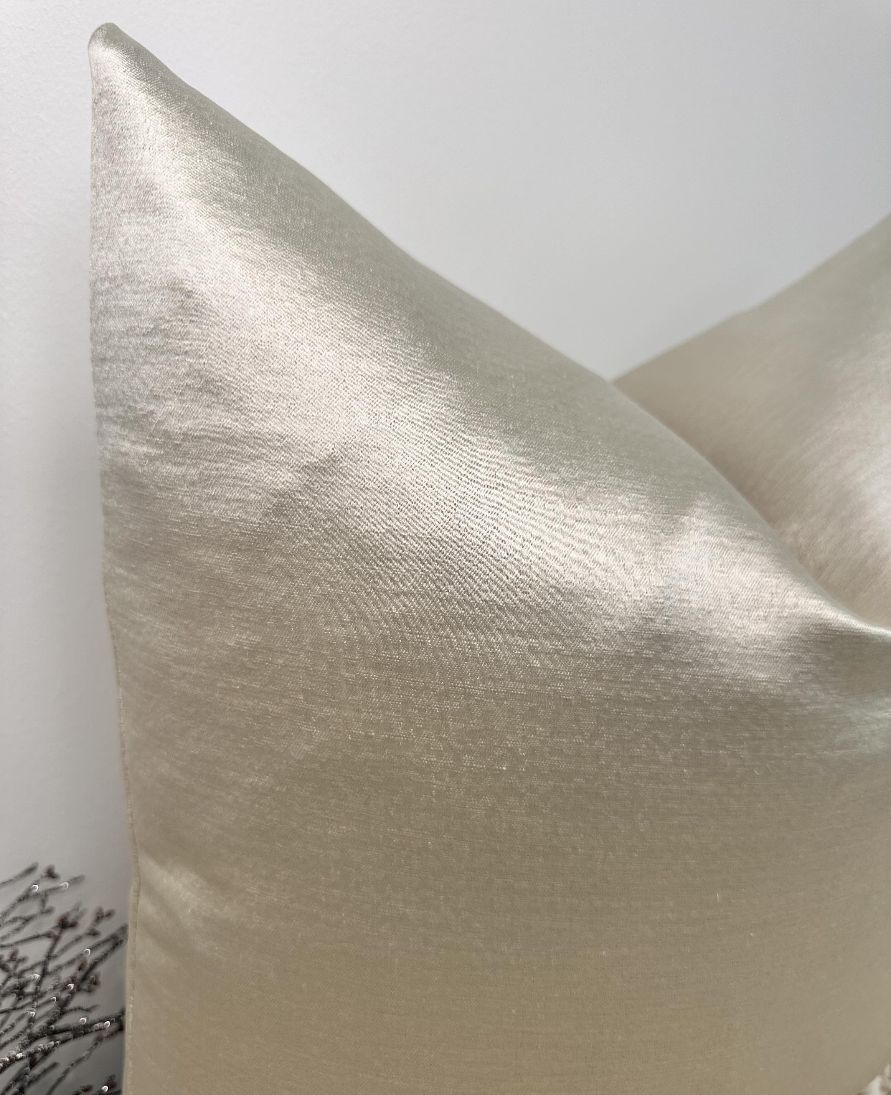 The Couture Cushion - The Champagne Laura - Style No. 187