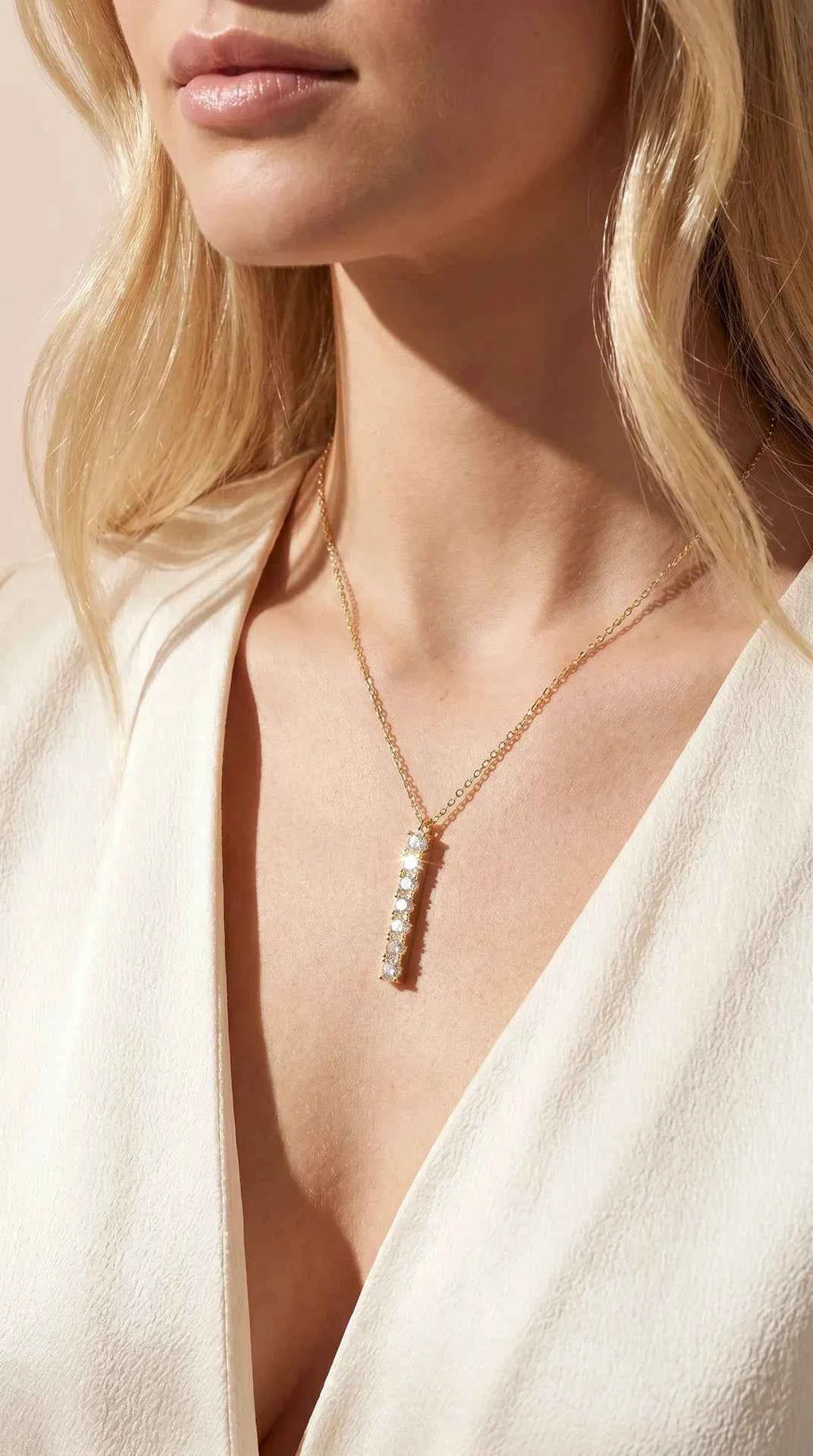 Oblong Crystal Pendant Necklace