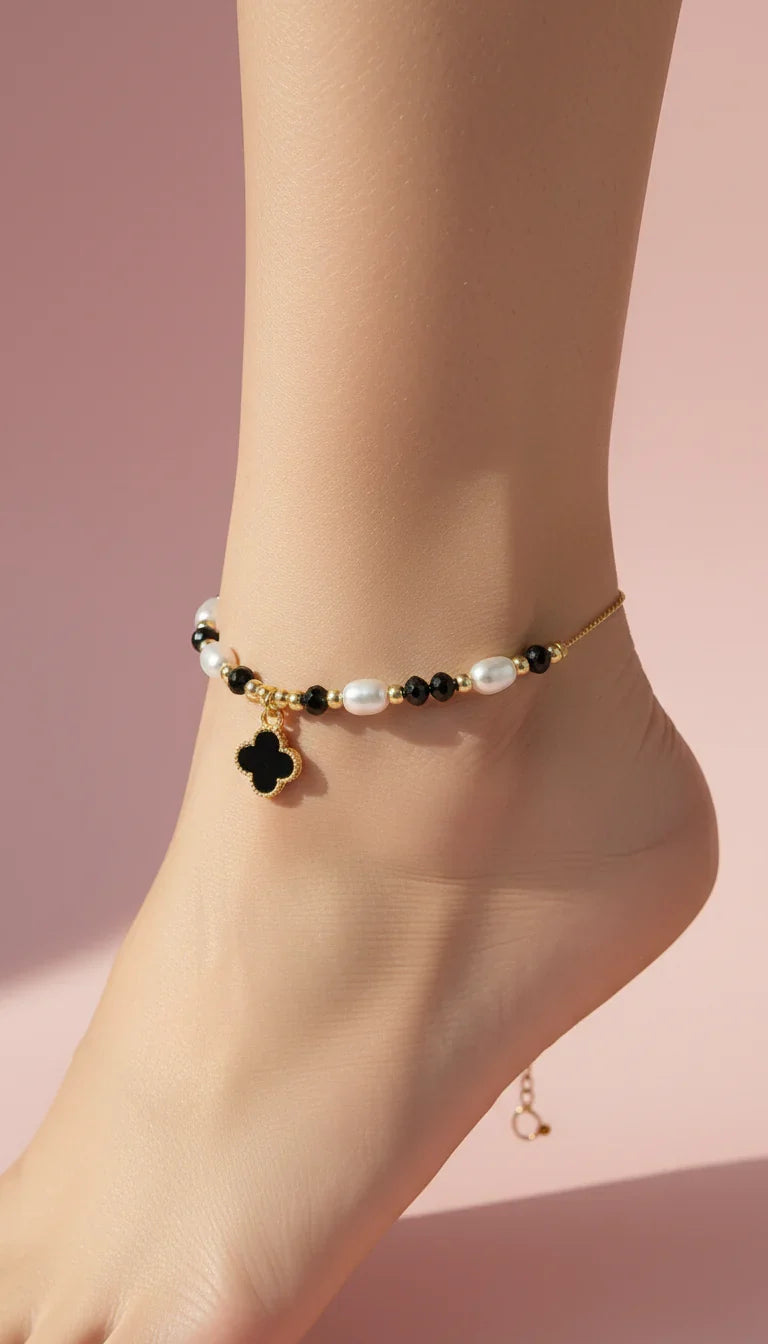 Clover & Pearl Beaded Pull Tie Anklet