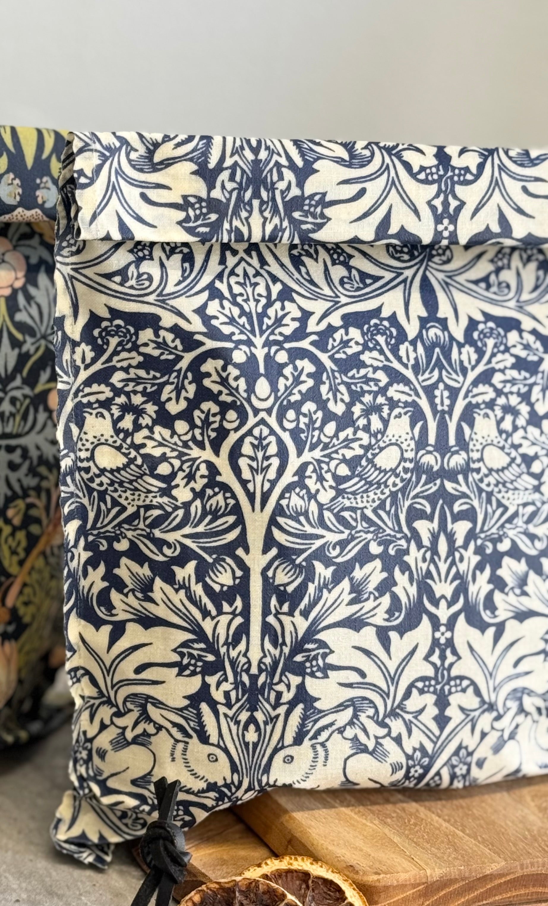 THE Beeswax Bag - William Morris