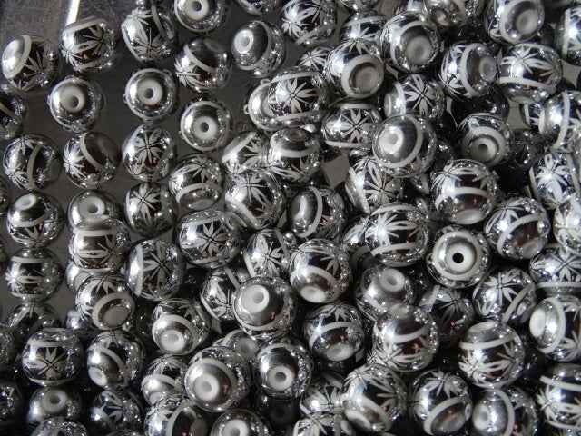 Silver flower print 8mm beads