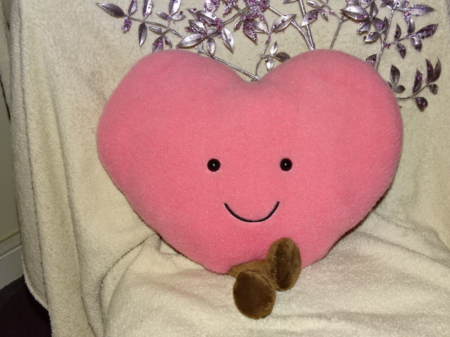 Cute Plush Cushion  'Heart'    Approx 26cm