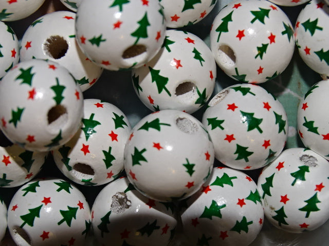 'Christmas Fir'    15mm x16mm (approx)  Natural Wood Beads