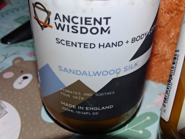 Hand and Body Lotion Set Coconut and Lemon And Sandalwood Silk 300ml