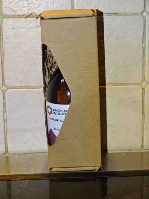 Fragranced Hand and Body Wash  Blackberry and Almond  300ml