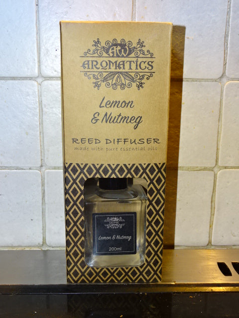 Lemon And Nutmeg  Reed Diffuser   200ml