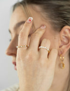 Dot Pearl Ring