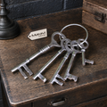 Dubha Vintage Style Bunch of Keys Ornament