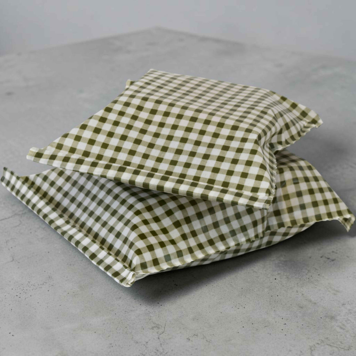 THE Beeswax Bag – Olive Check