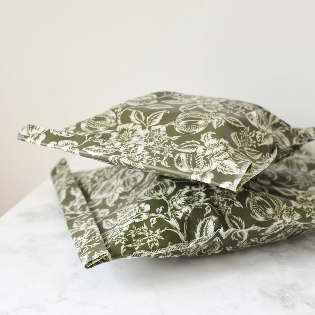 THE Beeswax Bag - Olive Heritage Floral
