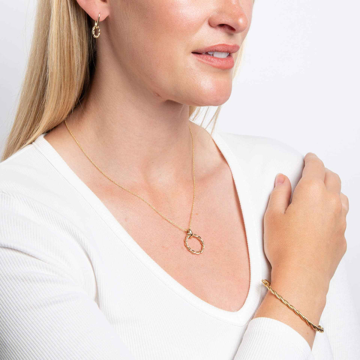 Elements Gold Rope Twist Bangle