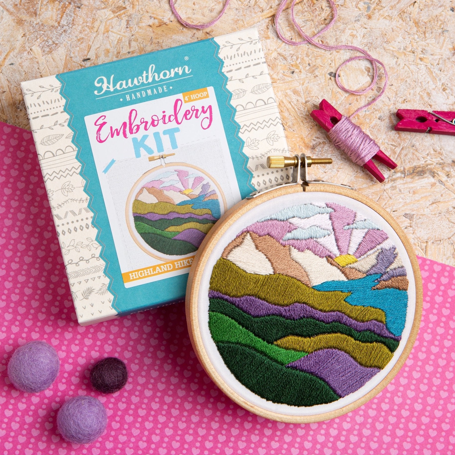 Highland Hike Landscape Mini Embroidery Kit for Beginners