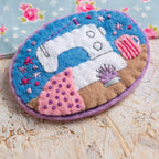 Sewing Machine Felt Craft Brooch Kit for Beginners