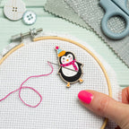 Penguin Magnetic Needle Minder