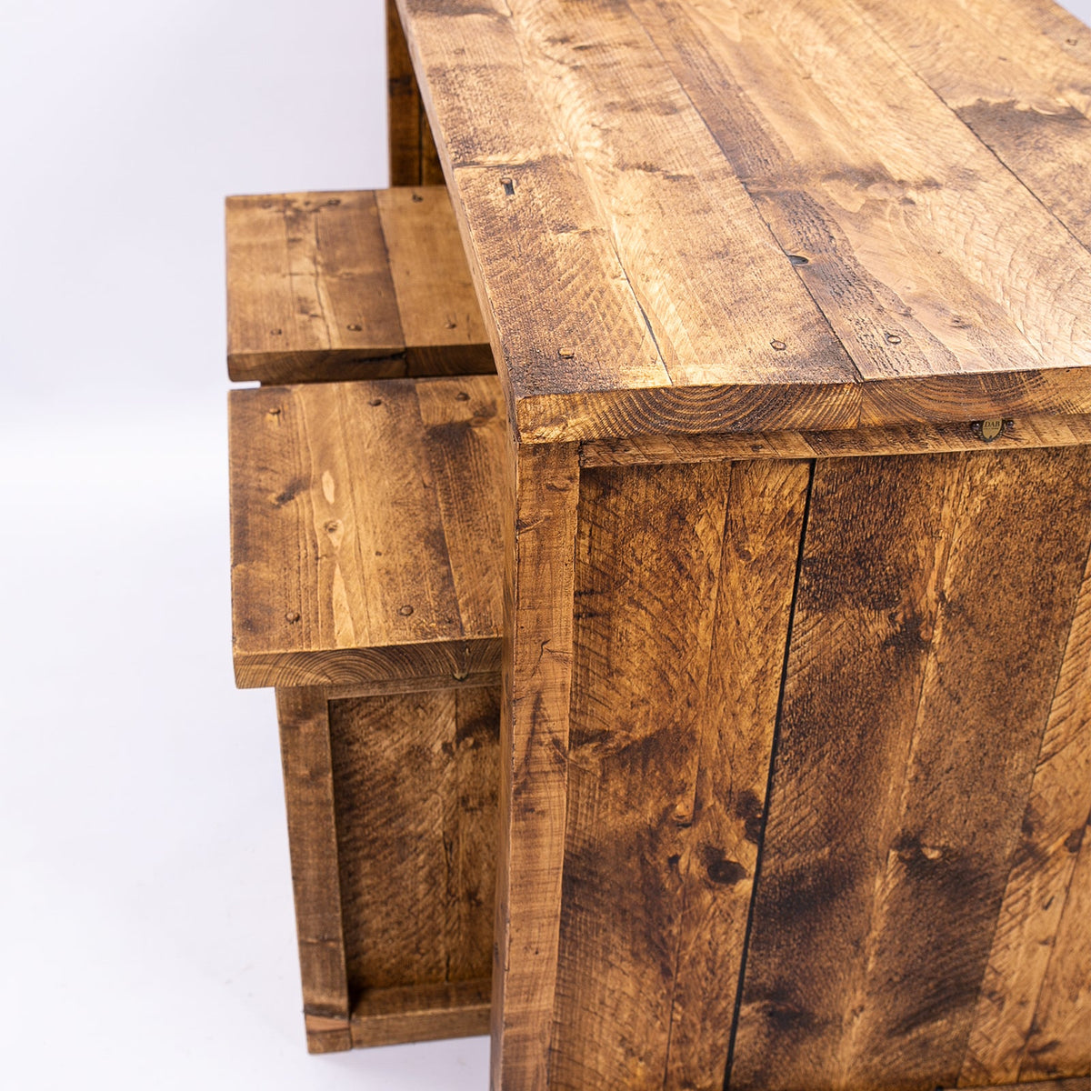 Horsham Breakfast Bar & Stools - Wooden Kitchen Island