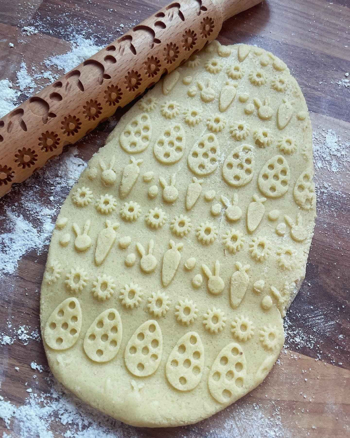 Easter / Spring Rolling Pin With Handles