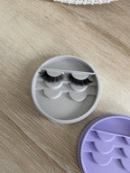 Eyelash Holder