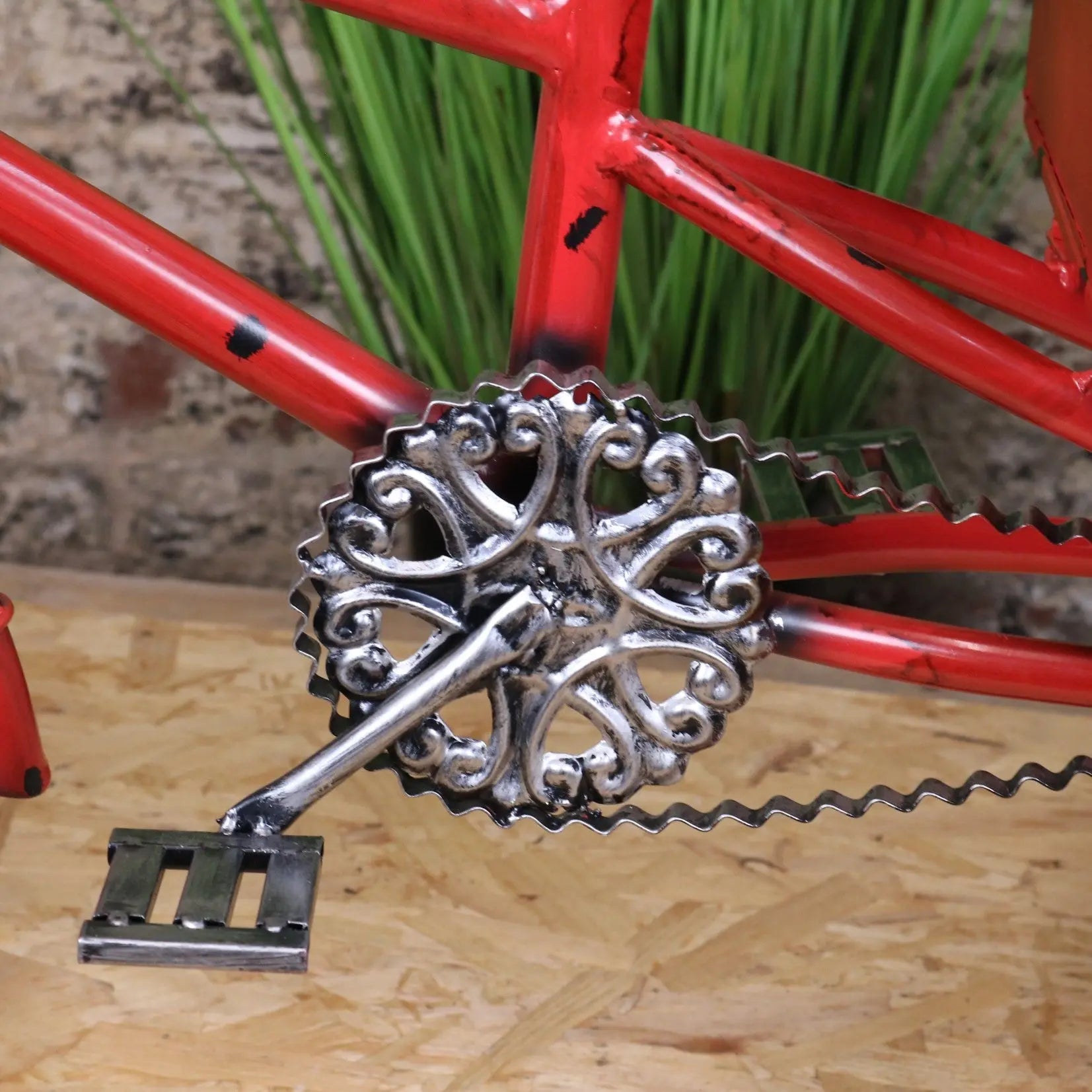 Rahi Vintage Style Mini Tricycle Ornament