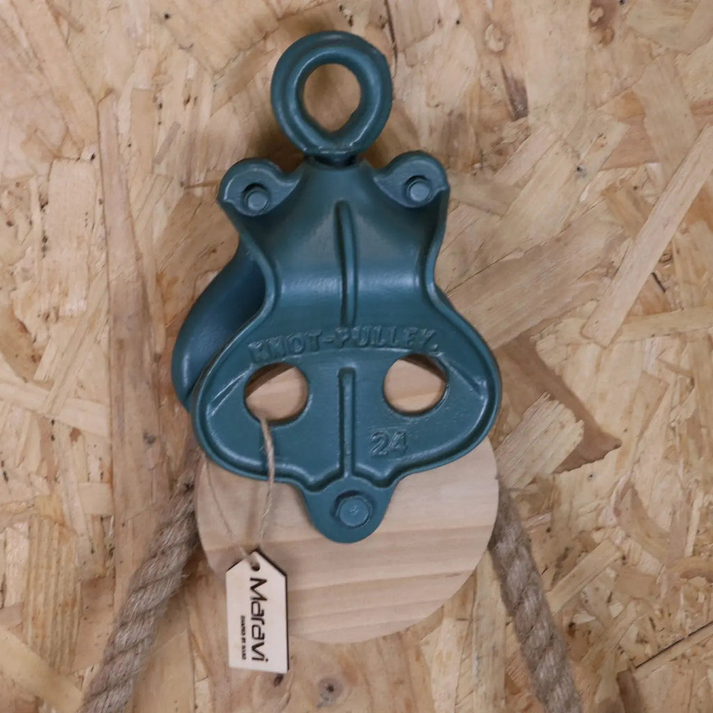 Nautical Wall Clock with Rope and Pulley