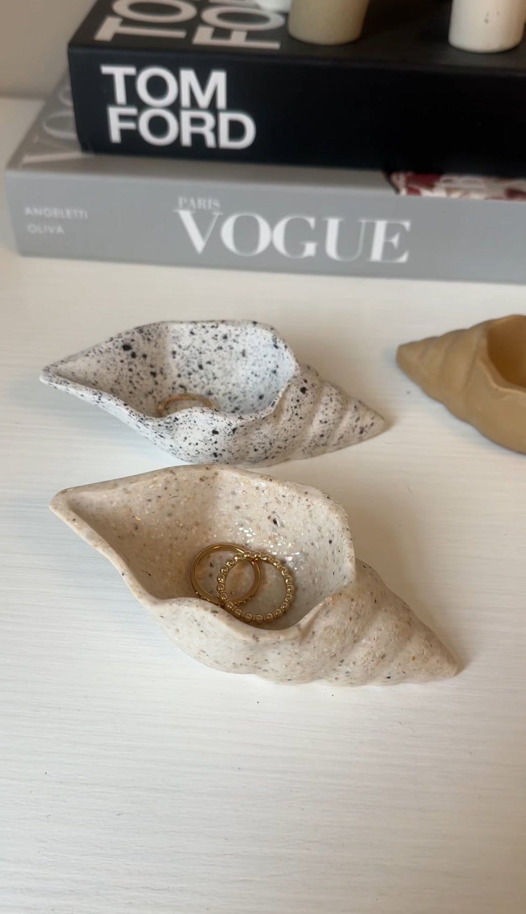 conch trinket dish