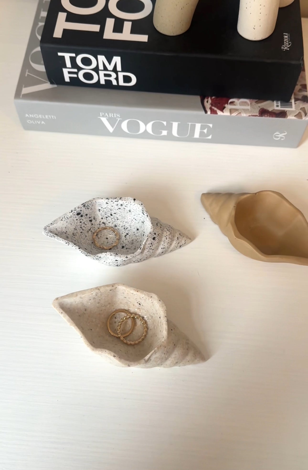 conch trinket dish